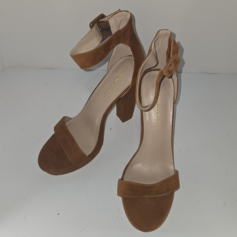PRICE DROP Shoe Republic LA Classic Block Chunky High Heels Open Toe Size 10